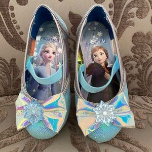 Little girls Frozen 2 heels